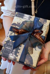 K-POPアイドルへ贈る洋服