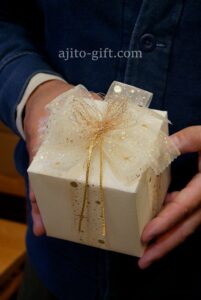 誕生日プレゼントのピアス